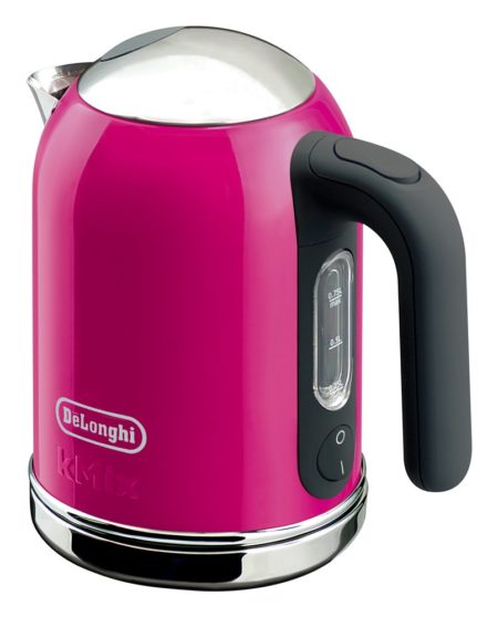 ★未使用新品★Suicaペンギン電気ケトル (DeLonghi) ☆未使用新品☆Suicaペンギン電気ケトル (DeLonghi) 生活家電